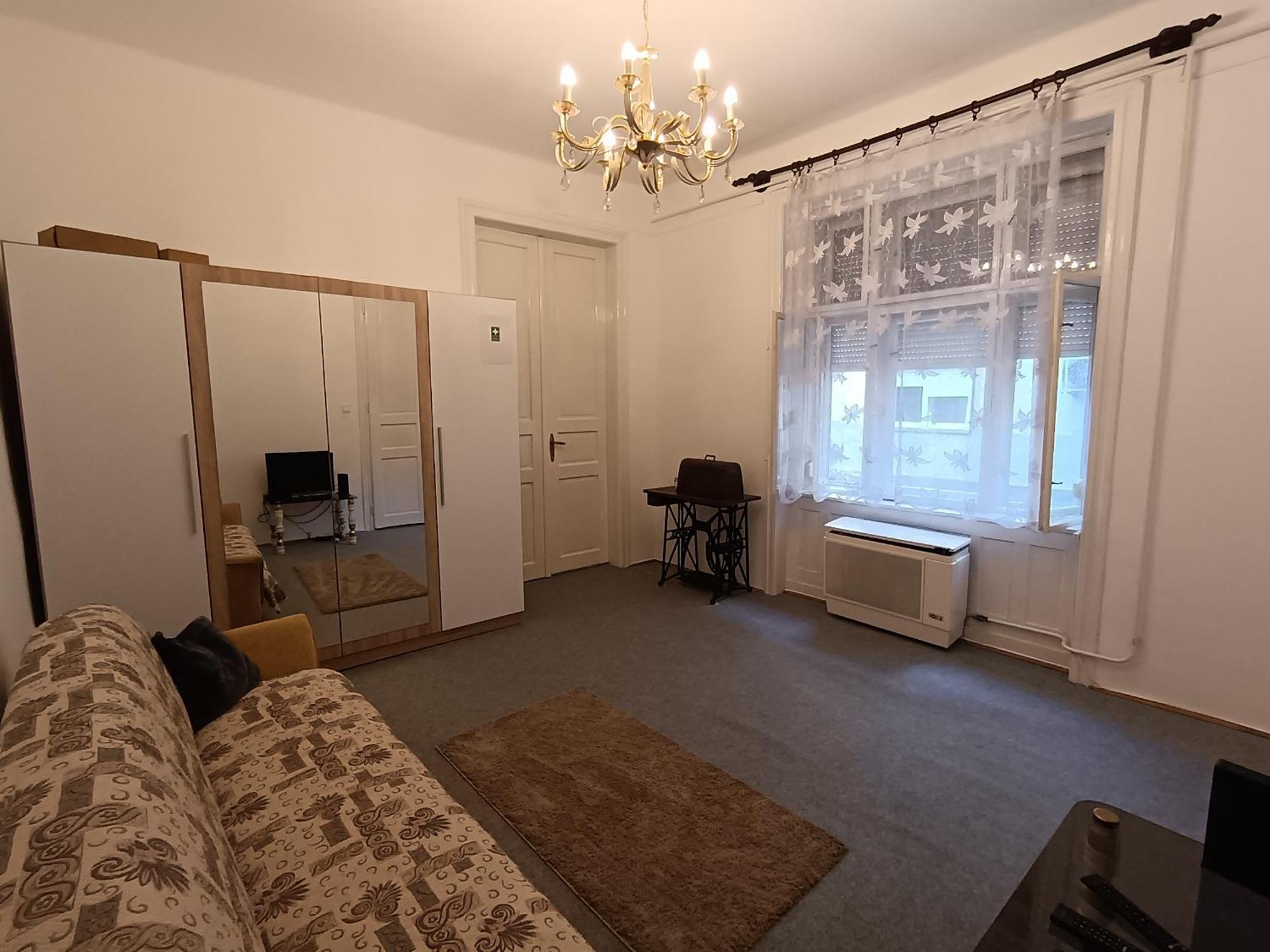 Rom Apartman Budapeste Exterior foto